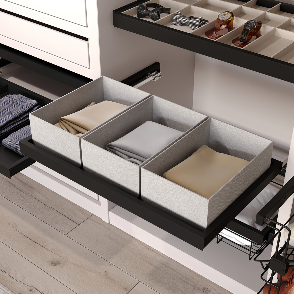 Closet organizer basket 