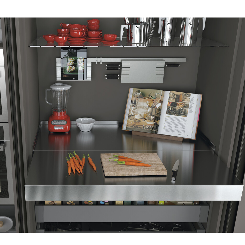 Pull-out and lift-up mechanism for extra surface